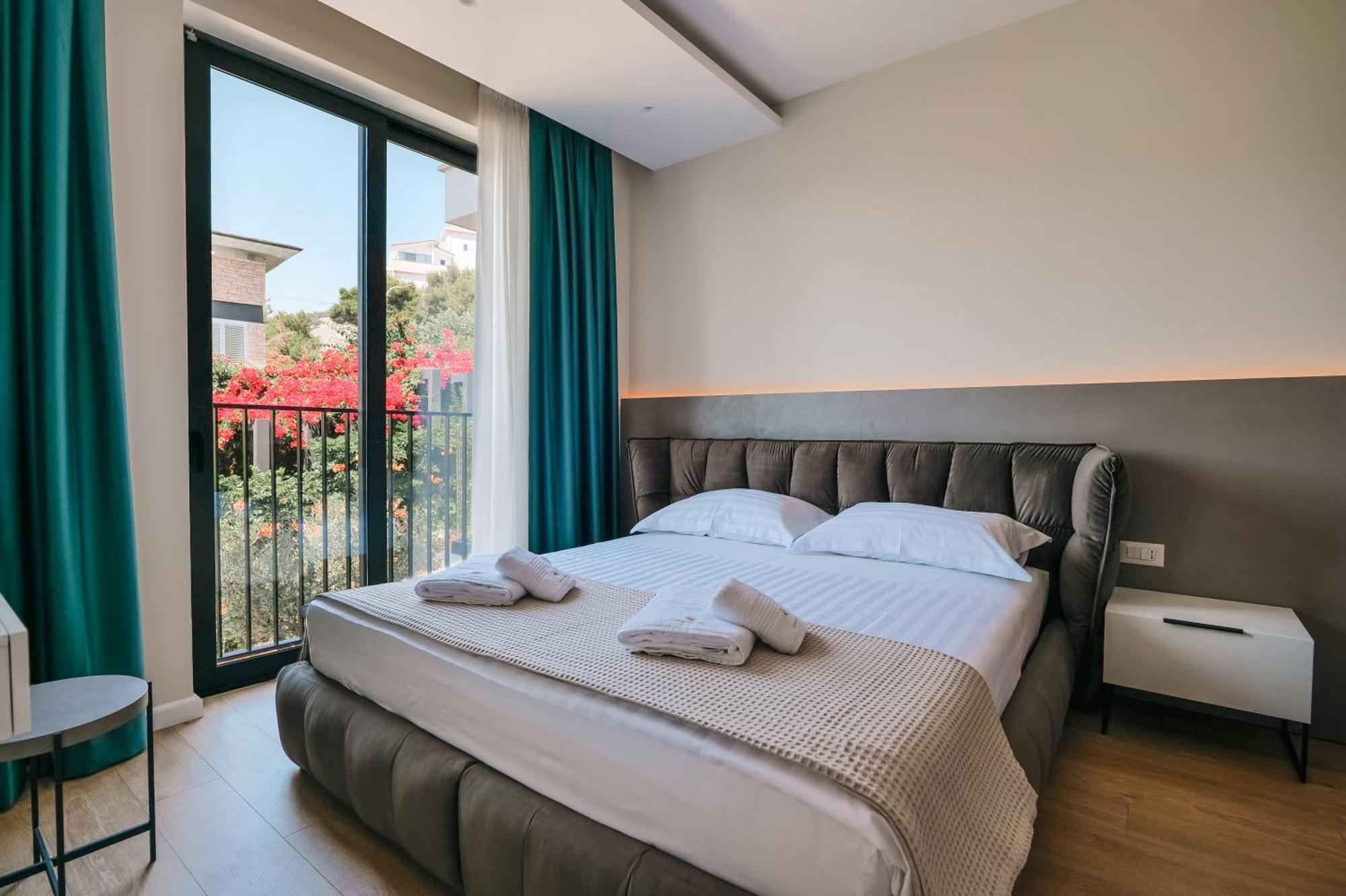 Daed Luxury * Sarandë