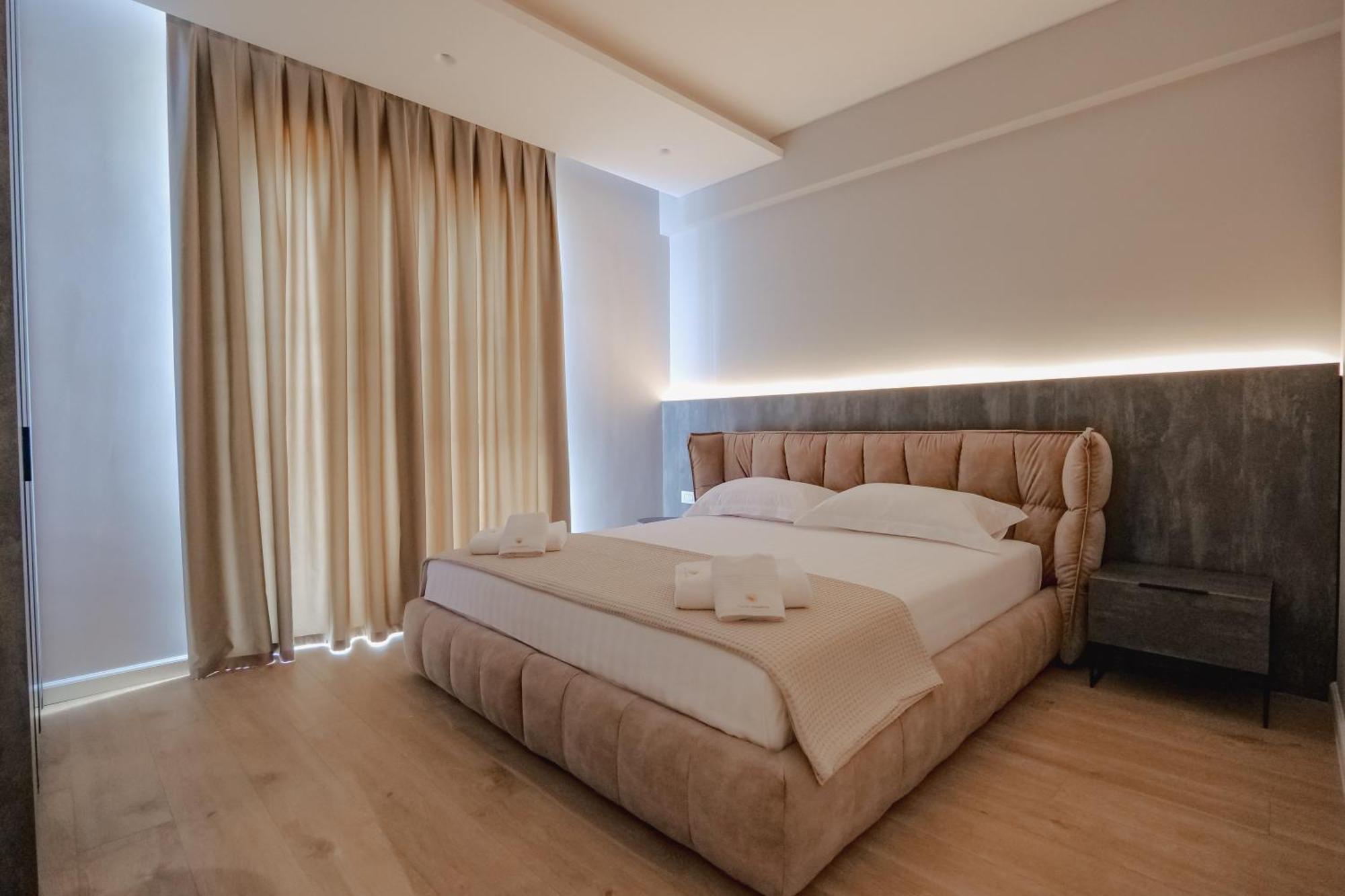 Daed Luxury * Sarandë