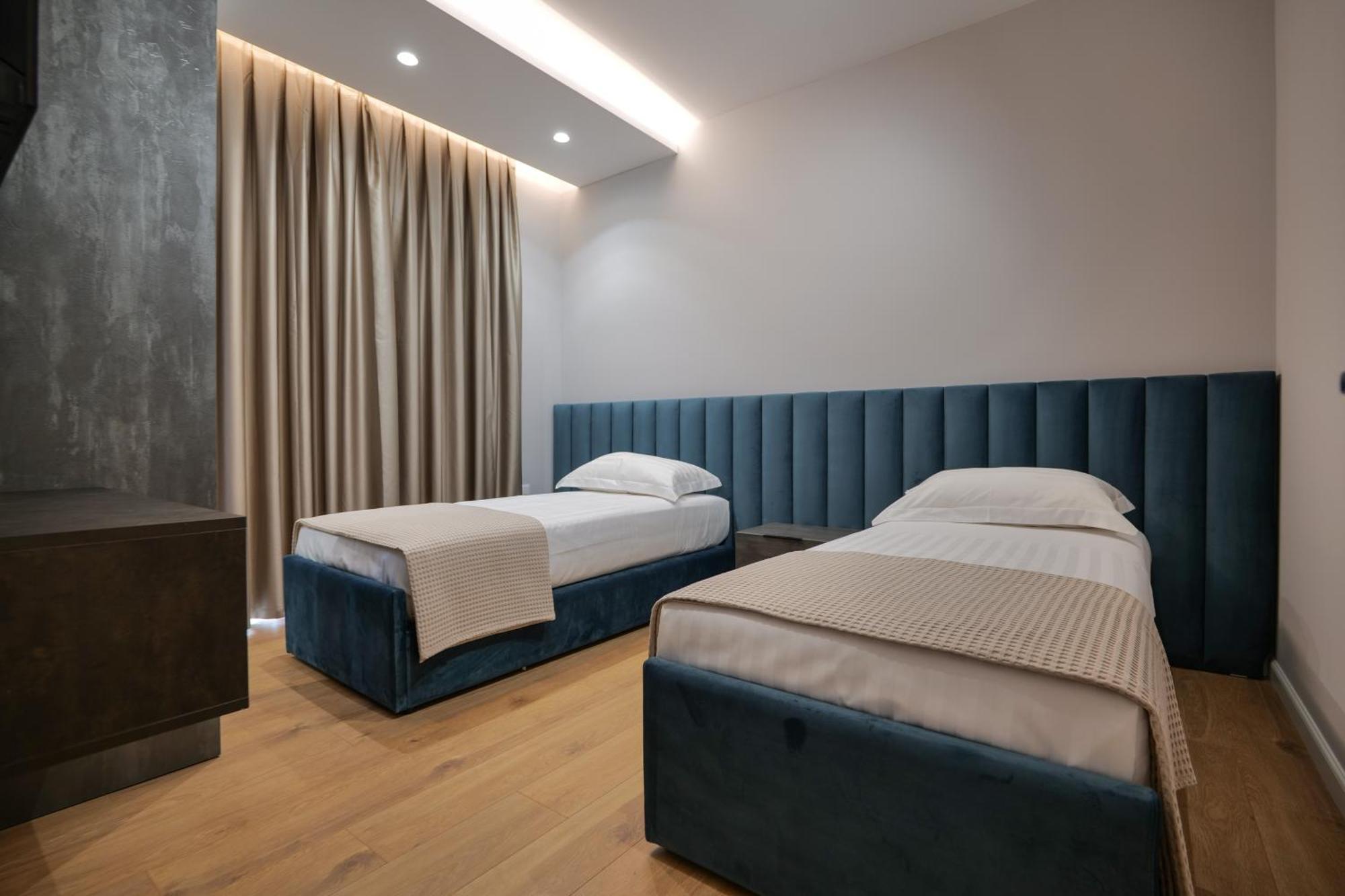 Daed Luxury * Sarandë